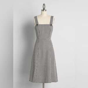 NWT UK Brand Bright & Beautiful Classic Houndstooth Dress From Modcloth / UK 14